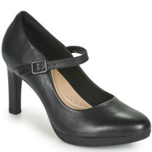 Γόβες Clarks Ambyr Shine
